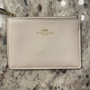Like New Coach Coin Purse/Card Holder